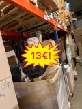 13 € / unité. Mix de meubles de marque Catégorie A–C – retours clients, chaises, armoir...