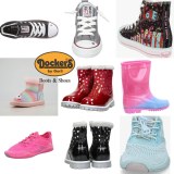 8,50 € Mix de chaussures pour enfants Dockers Catégorie A, modèles neufs en boîtes d’or...