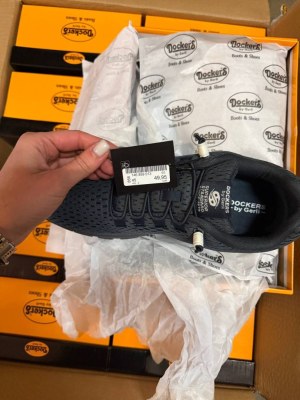 11,00 € Sneakers Dockers homme nouvelle collection catégorie A 100% neufs en boîtes d’o...