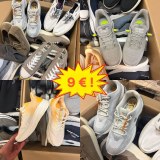 À partir de 9 €/paire, chaussures de marque DOCKERS en assortiment, catégorie A/échanti...