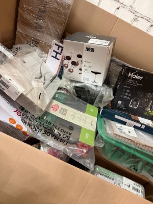 350 € par palette - Palettes mixtes provenant de marketplaces allemandes, catégorie A/B...