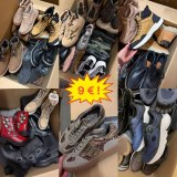 À partir de 9,00 €/paire, chaussures de marque DOCKERS pour hommes et femmes, catégorie...