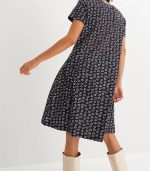 Robes pour femmes pour le printemps et l'été – Stock disponible à partir de 2,90 €/pièc...