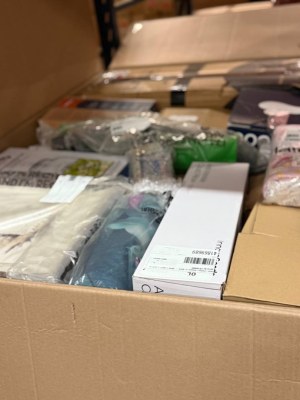 350 € par palette – Marchandises mixtes en retour des marketplaces allemandes : apparei...