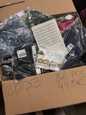 445 € – Lot mixte de vêtements de marque pour femmes et hommes, 82 pièces, retours clie...