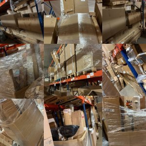 468 € – Lot n°3 : 13 pièces de meubles de marque (catégories A/B/C), retours clients,...