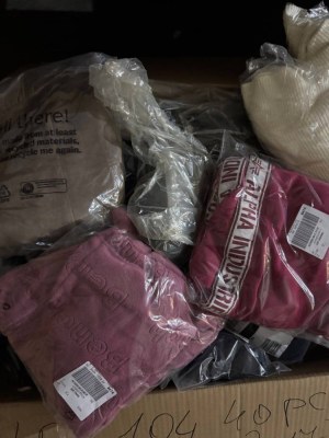 217 € pour 40 pièces – Mix de vêtements de marque pour femmes et hommes, catégorie A/B/...