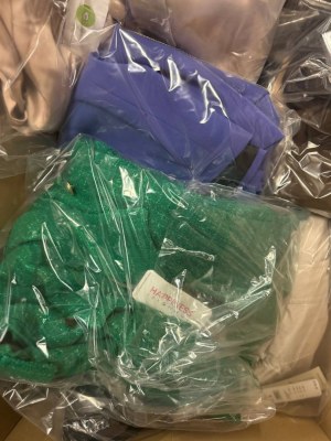 11 €/pièce – Vêtements de marque mixtes pour femmes et hommes, catégorie A, stock prove...