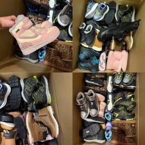 7,50 €/paire Chaussures enfant DOCKERS catégorie A, modèles actuels, gamme complète de...
