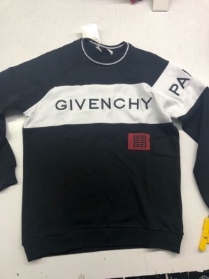 VENTE EN LOT Givenchy