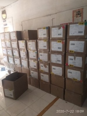 ICONIC - SWEAT À CAPUCHE