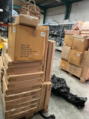 15 palettes de produits décoration