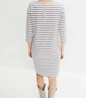 Robes pour femmes pour le printemps et l'été – Stock disponible, tailles 32, à partir...