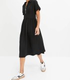 Robes pour femmes : saison printemps-été – tailles 34 et 36 – offres en gros à partir de 2,90 €...