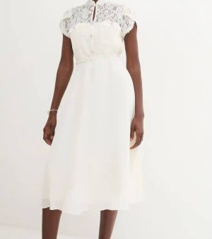 Robes pour femmes : saison printemps-été – tailles de 34 à 52 – offres en gros à partir de 2,90...