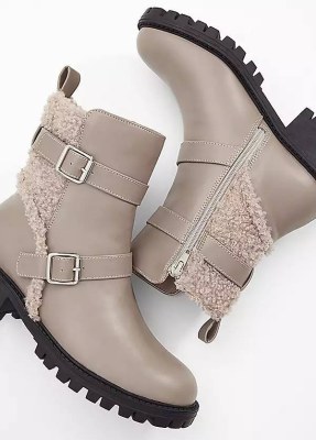 7,50 € par paire à partir de 20 pcs – Stock chaussures hiver/automne, femmes ...