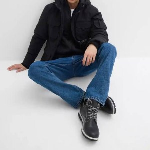 À partir de 9,20 €/pièce. Stock de vestes homme à capuche, catégorie A, tailles EU 44...