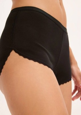 2,40 €/paquet – Slips femme catégorie A, lot de 3, marchandise neuve, tailles S–XXL, à...