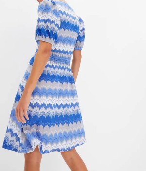 Robes pour femmes en gros, Catégorie A, tailles 32–44, à partir de 2,90 €, printemps/ét...