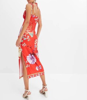 Robes pour femmes en gros, Catégorie A, tailles 32–44, à partir de 2,90 €, printemps/ét...