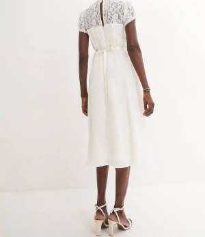 Robes pour femmes : saison printemps-été – tailles de 34 à 52 – offres en gros à partir de 2,90...