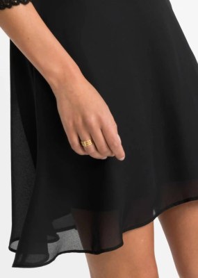 3,50 € – Robes femme mix, catégorie A, tailles 38–56, stock disponible, à partir de 20...