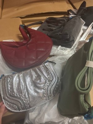 À partir de 3,50 € par sac – Nouvelle arrivée : mix de sacs catégorie A, directement d'...