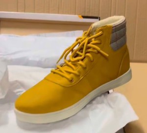 12,50 € Bottines Dockers pour femmes catégorie A neuves dans leurs boîtes d’origine tou...