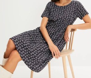 Robes pour femmes pour le printemps et l'été – Stock disponible à partir de 2,90 €/pièc...