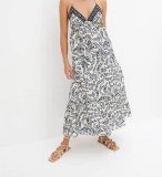 Robes pour femmes : collection printemps-été – Tailles 38 à 46 – Offres en gros à parti...