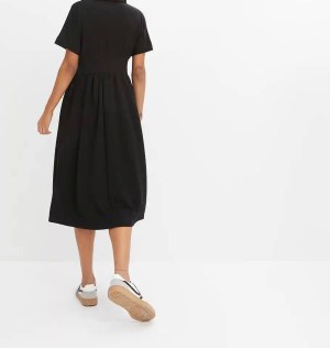 Robes pour femmes : saison printemps-été – tailles 34 et 36 – offres en gros à partir de 2,90 €...