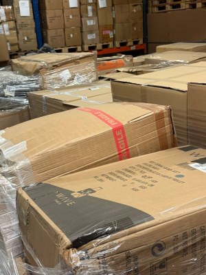 36 € par pièce – Valises de marque (Mix), 12 pièces, retours clients