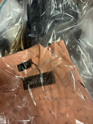 11 €/pièce – Vêtements de marque mixtes pour femmes et hommes, catégorie A, stock prove...