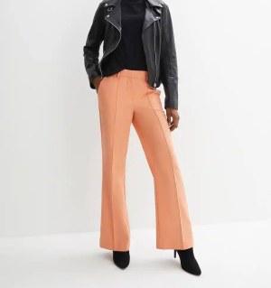 Pantalons pour femmes pour la saison printemps-été – taille 32, à partir de 2,90 € pièce, livrais...