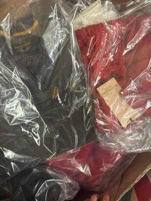 11 €/pièce – Vêtements de marque mixtes pour femmes et hommes, catégorie A, stock prove...