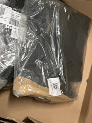 6,00 € / paire – Stock chaussures mix hiver/automne, nouvelle livraison Catégorie A, ta...