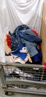 Friperie professionnel homme femme enfant marché boutique Paris Lyon