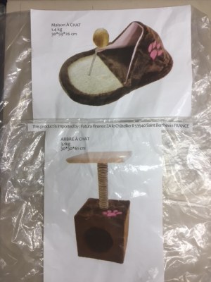 ARBRE & MAISON A CHAT