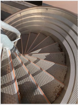 Escaliers colimacon métal