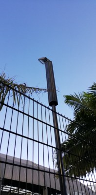 DESTOCKAGE DE SOLUTIONS D' ECLAIRAGE SOLAIRE SOLAIRE SUR MATS OU MURALE