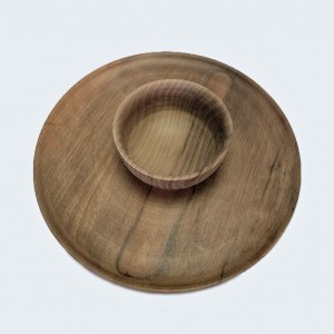Vaisselle en bois de noyer 