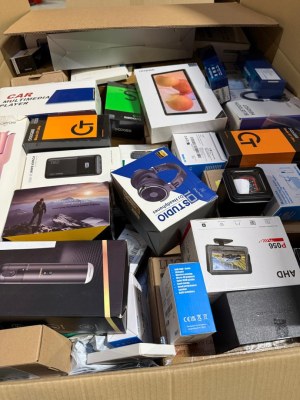 Palettes Amazon électroniques – Déstockage high-tech B2B – Vente camion / container