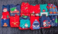 22 Vêtements Noel sans étiquettes Adulte / Enfant