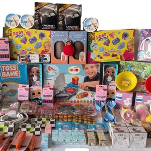 110 Articles mélanger Hygiène / Jouets / Outils...Lot / Palette