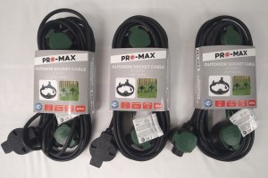 Lot de 3 Rallonges / Multiprises Câbles électrique Extérieur Etanche avec support ( 5...)