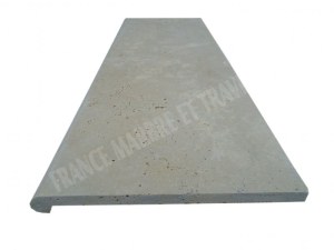 Travertin Beige Nez de Marche Arrondi 83x28,5 cm