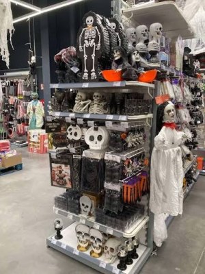 Lot Halloween revendeur - déstockage 1 352 pièces