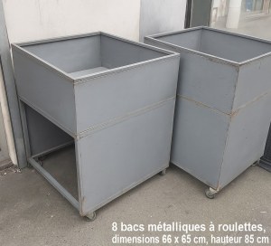 50 mètres linéaires de rayonnage de boutique