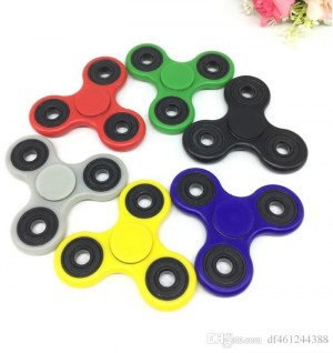 HAND SPINNER GROSSISTE CLASSIC OU A LED