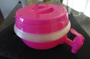 Distributeurs de boisson, fontaine à eau plastique avec robinet 5,5l et 3,5 l